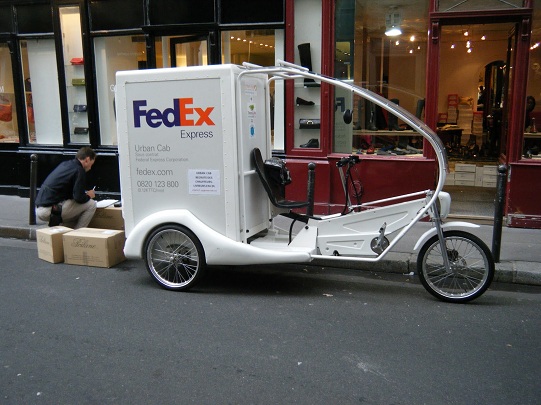 FedEx - livraison - tricycle électrique - paris